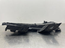 Load image into Gallery viewer, Grille Jaguar XF 2017 - NW477875
