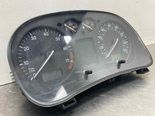 Load image into Gallery viewer, SPEEDOMETER CLUSTER Volkswagen Golf 2004 04 2005 05 2006 06 07 Auto - NW477997
