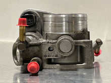 Load image into Gallery viewer, THROTTLE BODY BEETLE GOLF 2001 01 2002 02 03 04 05 2.0L - NW478024
