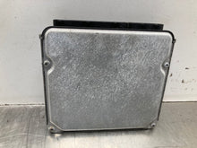 Load image into Gallery viewer, ECU ECM COMPUTER Toyota Corolla 2015 15 - NW478174

