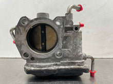 Load image into Gallery viewer, THROTTLE BODY TOYOTA RAV 4 RAV4 2006 4CYL - NW478386
