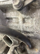 Load image into Gallery viewer, TRANSMISSION Toyota Camry 2002 02 2003 03 2004 04 - NW478398

