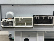 Load image into Gallery viewer, RADIO Honda Civic 2013 13 2014 14 - NW478318
