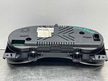 Load image into Gallery viewer, Speedometer Cluster Jeep Renegade 2018 - NW478674
