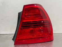 Load image into Gallery viewer, OUTER TAIL LIGHT LAMP 323i 325ci 325i 328i 330ci 330i 06-08 Right - NW478915
