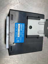 Load image into Gallery viewer, Roof Computer Honda S2000 2000 00 2001 01 2002 02 2003 03 2004 04 05 06 07 08 - NW479046
