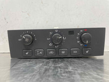 Load image into Gallery viewer, Temp Climate AC Heater Control Volvo S40 2001 01 2002 02 2003 03 2004 04 - NW479310
