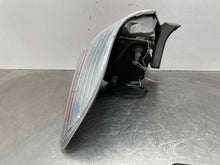 Load image into Gallery viewer, TAIL LIGHT LAMP ASSEMBLY Highlander 2011 11 2012 12 2013 13 Right - NW479574
