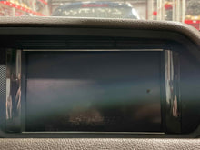 Load image into Gallery viewer, INFO-GPS SCREEN Mercedes-Benz E350 E550 E63 2010 10 2011 11 - NW479326
