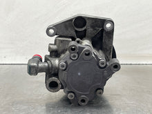 Load image into Gallery viewer, POWER STEERING PUMP C250 C300 C350 C63 E350 E550 E63 10-13 - NW479532
