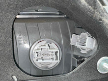 Load image into Gallery viewer, OUTER TAIL LIGHT LAMP Honda Civic 2006 06 2007 07 2008 08 Left - NW479567
