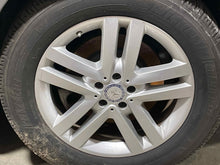 Load image into Gallery viewer, WHEEL RIM Gl350 Gl450 Gl550 GL63 AMG GLS450 GLS550 GLS63 13-19 19x8-1/2 - NW480128
