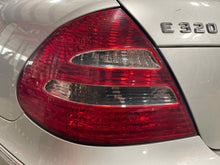 Load image into Gallery viewer, TAIL LIGHT LAMP ASSEMBLY E350 E320 E500 E55 03 04 05 06 Left - NW480076
