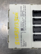 Load image into Gallery viewer, BODY CONTROL MODULE BCM COMPUTER 228I 320i 328D 328i 328I GT 12-16 - NW479732
