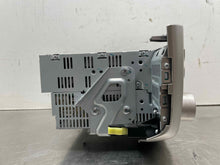 Load image into Gallery viewer, RADIO Lexus RX330 RX350 2004 04 2005 05 2006 06 2012 12 - NW480628
