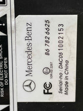 Load image into Gallery viewer, REMOTE CD CHANGER E350 E550 B200 CLS500 CLS55 CLS550 CLS63 E280 03-13 - NW480633
