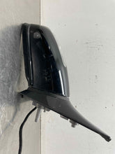 Load image into Gallery viewer, SIDE VIEW DOOR MIRROR R320 R350 R500 R63 06 07 08 09 10 Right - NW480300
