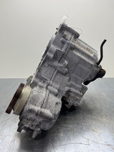 Load image into Gallery viewer, TRANSFER CASE 535i 535i Gt 550i 550i Gt 750 HYBRID 750i 750il B7 10-12 - NW481257
