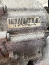 Load image into Gallery viewer, TRANSFER CASE 535i 535i Gt 550i 550i Gt 750 HYBRID 750i 750il B7 10-12 - NW481257
