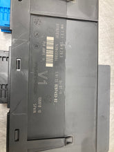 Load image into Gallery viewer, BODY CONTROL MODULE BCM COMPUTER 528i 535i 535i Gt 550i 550i Gt 09-16 - NW480952
