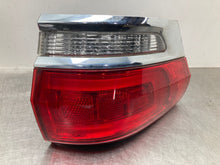 Load image into Gallery viewer, OUTER TAIL LIGHT LAMP Jeep Grand Cherokee 14 15 16 Left - NW481260
