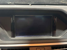 Load image into Gallery viewer, INFO-GPS SCREEN CLS550 CLS63 E350 E550 E63 10 11 12 13 - NW481112
