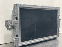 Load image into Gallery viewer, INFO-GPS SCREEN CLS550 CLS63 E350 E550 E63 10 11 12 13 - NW481112
