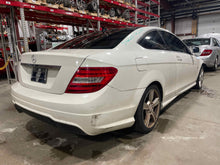 Load image into Gallery viewer, Carrier Assembly  MERCEDES C-CLASS 2012 - NW481398
