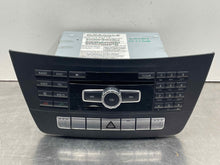 Load image into Gallery viewer, Radio  MERCEDES C-CLASS 2014 - NW481577

