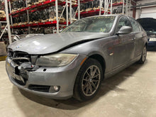 Load image into Gallery viewer, TRANSFER CASE BMW 530xi 528xi 328xi 332xi 2006 06 2007 07 2008 08 09 2010 10 - NW481964
