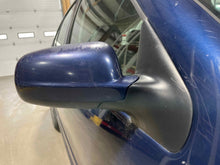 Load image into Gallery viewer, SIDE VIEW MIRROR Golf Jetta 1999 99 00 01 02 - 08 Right - NW481767

