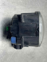 Load image into Gallery viewer, [INVENTORYCAR_YEAR_MAKE_MODEL] FOG LAMP LIGHT Bumper Mounted - NW482177
