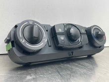 Load image into Gallery viewer, TEMPERATURE CONTROLS BMW Z4 2003 03 2004 04 2005 05 - NW482220
