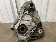 Load image into Gallery viewer, TRANSFER CASE BMW X5 X6 2011 11 2012 12 - NW356209
