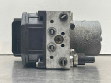 Load image into Gallery viewer, ABS PUMP BMW 745i 760i 2002 02 2003 03 2004 04 2005 05 - NW482454
