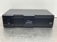 Load image into Gallery viewer, CD CHANGER Jaguar XJ8 XK8 2000 00 01 02 03 04 05 06 - NW483242
