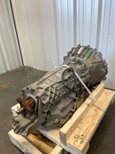 Load image into Gallery viewer, AUTOMATIC TRANSMISSION Vanden Pl XJ8 XJ8L XJR XK8 1998 98 - NW483320
