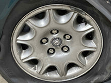 Load image into Gallery viewer, WHEEL Jaguar Xj8 98 99 16" Alloy 10 Triangle Slots - NW483357
