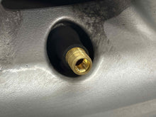 Load image into Gallery viewer, WHEEL Jaguar Xj8 98 99 16" Alloy 10 Triangle Slots - NW483358
