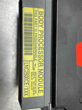 Load image into Gallery viewer, BODY CONTROL MODULE Jaguar XJ8 1998 98 - NW482999
