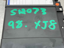 Load image into Gallery viewer, THEFT LOCKING COMPUTER Jaguar XJ8 1998 98 1999 99 00 - NW483000
