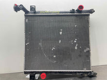 Load image into Gallery viewer, RADIATOR Jeep Liberty 2008 08 2009 09 2010 10 2011 11 2012 12 - NW483227
