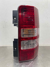 Load image into Gallery viewer, TAIL LIGHT LAMP Jeep Liberty 08 09 10 11 12 Right - NW483307
