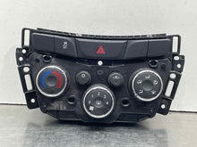 Load image into Gallery viewer, Temperature Controls Chevrolet TRAX 2017 - NW483653
