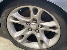 Load image into Gallery viewer, Wheel Rim Jaguar XK8 2004 - NW483870
