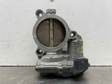 Load image into Gallery viewer, Throttle Body  BMW X1 2017 - NW484398
