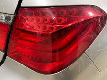 Load image into Gallery viewer, OUTER TAIL LIGHT LAMP 740i 740il 750 HYBRID 750i 750il 760li09-12 Right - NW484404
