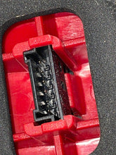 Load image into Gallery viewer, OUTER TAIL LIGHT LAMP 740i 740il 750 HYBRID 750i 750il 760li09-12 Right - NW484404
