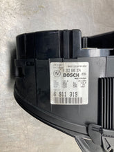 Load image into Gallery viewer, SPEEDOMETER CLUSTER BMW 330i 2001 01 02 03 04 05 06 - NW484373
