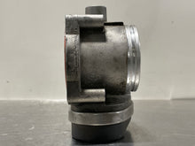Load image into Gallery viewer, THROTTLE BODY BMW 330I X3 X5 Z3 Z4 2001 02 03 04 05 06 - NW484397
